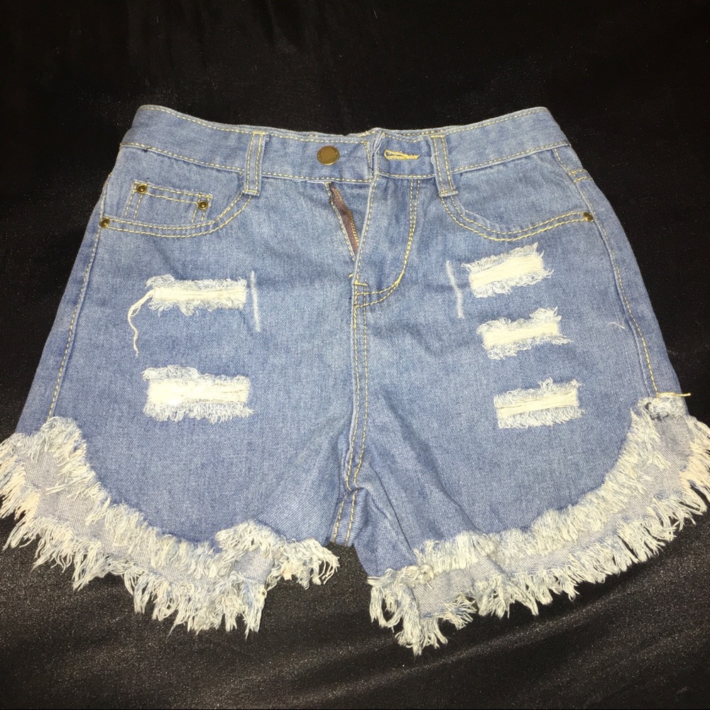 Light blue denim shorts with deep pockets